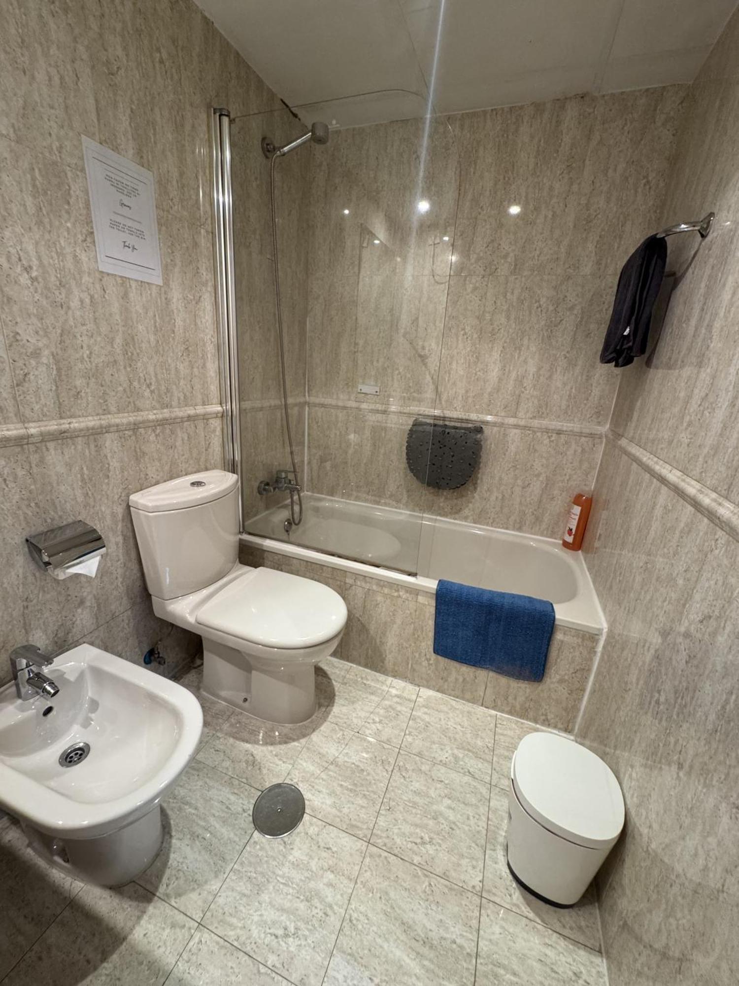 Casa Con Piscina Lejlighed Madrid Eksteriør billede